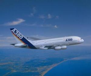 puzzel Airbus A380 is het grootste passagiersvliegtuig in de wereld